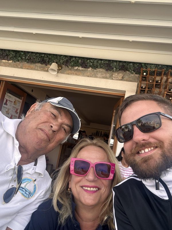 WhatsApp Image 2025-09-30 at 14.44