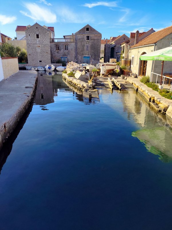 WhatsApp Image 2025-09-30 at 14.44