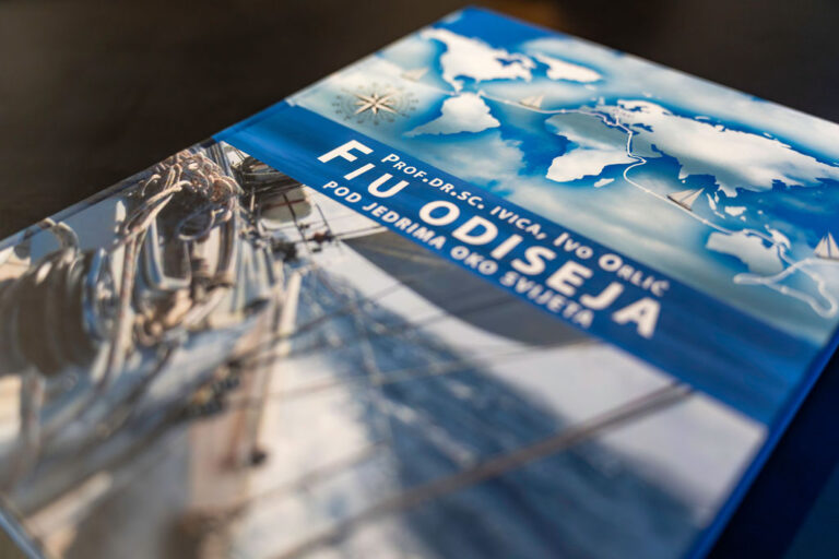 IvoOrlić_PodJedrimaokosvijeta_HrvojeKosir_2026-26